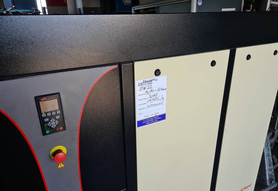 Kompresor śrubowy INGERSOLL RAND IRN 22K-CC 22 kw Falownik - Kompresor za vazduh: slika 1 Kompresor śrubowy INGERSOLL RAND IRN 22K-CC 22 kw Falownik - Kompresor za vazduh: slika 1
