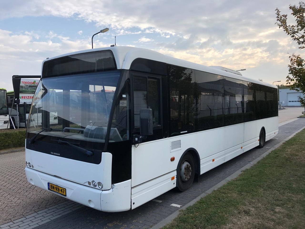 VDL Berkhof Ambassador 200, Euro 3 - Gradski autobus: slika 2 VDL Berkhof Ambassador 200, Euro 3 - Gradski autobus: slika 2