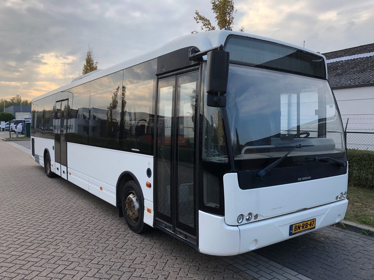 VDL Berkhof Ambassador 200, Euro 3 - Gradski autobus: slika 1 VDL Berkhof Ambassador 200, Euro 3 - Gradski autobus: slika 1