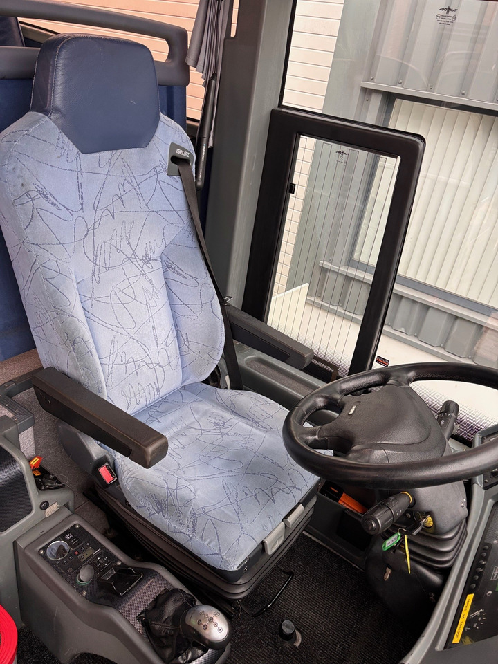 Turistički autobus Vanhool T915 Acron Euro 5: slika 16