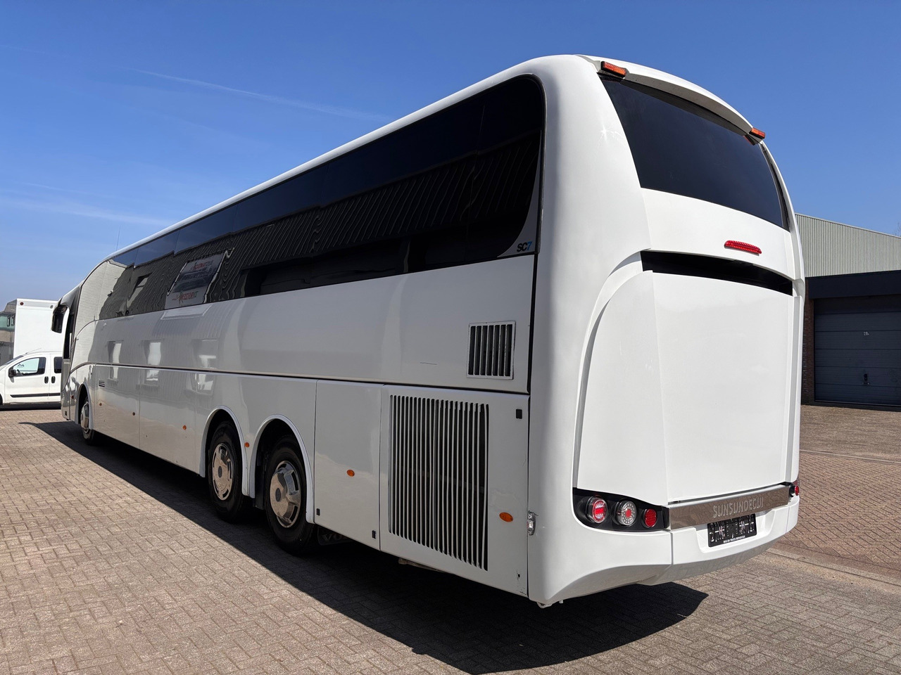 Volvo B11R SUNSUNDEGUI SC7, Euro 6. - Turistički autobus: slika 4 Volvo B11R SUNSUNDEGUI SC7, Euro 6. - Turistički autobus: slika 4