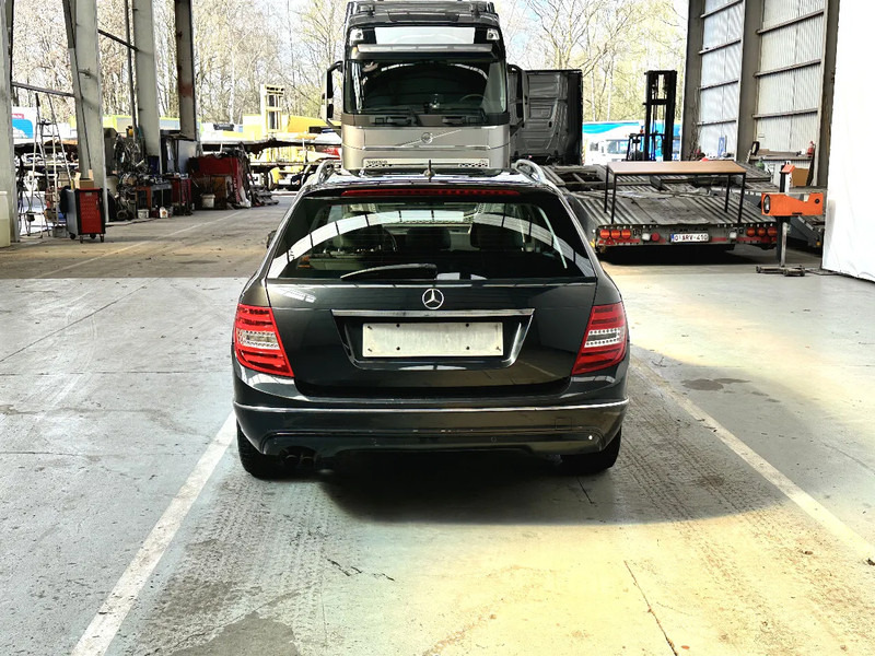 Mercedes-Benz C-Klasse C200 CDI / MOTORPROBLEEM /PROBLEME DE MOTEUR / MOTORPROBLEM - Automobil: slika 4 Mercedes-Benz C-Klasse C200 CDI / MOTORPROBLEEM /PROBLEME DE MOTEUR / MOTORPROBLEM - Automobil: slika 4