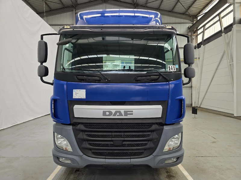 DAF CF 400 EURO 6 / RETARDER / AIRCO - Tegljač: slika 2 DAF CF 400 EURO 6 / RETARDER / AIRCO - Tegljač: slika 2