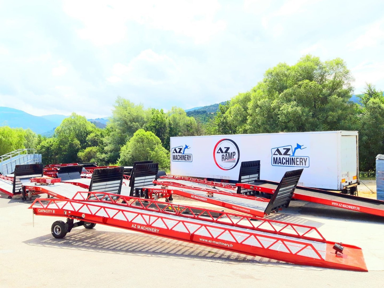 **RENTAL** AZ RAMP-EASY XL-8 . Mobil Loading Ramp WIDE With Level Off, 8 t Capacity - Utovarna rampa: slika 5 **RENTAL** AZ RAMP-EASY XL-8 . Mobil Loading Ramp WIDE With Level Off, 8 t Capacity - Utovarna rampa: slika 5