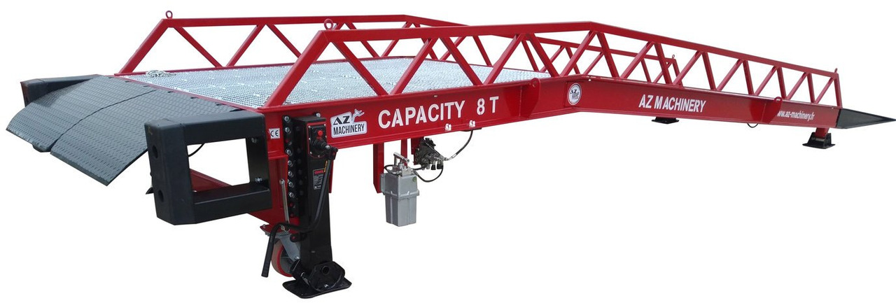 **RENTAL** Loading Ramp with with hydraulic tilting bridge - AZ RAMP - STAR- 8T. 8 ton capacity - Utovarna rampa: slika 1 **RENTAL** Loading Ramp with with hydraulic tilting bridge - AZ RAMP - STAR- 8T. 8 ton capacity - Utovarna rampa: slika 1