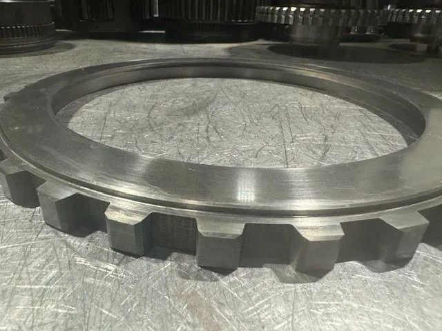Volvo Pressure plate, PT1560, 1860, 1660, 1562, 1862, 1760,1761, 1761A, 1563, 1863, 1509, 2519, 2529, - Menjač: slika 3 Volvo Pressure plate, PT1560, 1860, 1660, 1562, 1862, 1760,1761, 1761A, 1563, 1863, 1509, 2519, 2529, - Menjač: slika 3