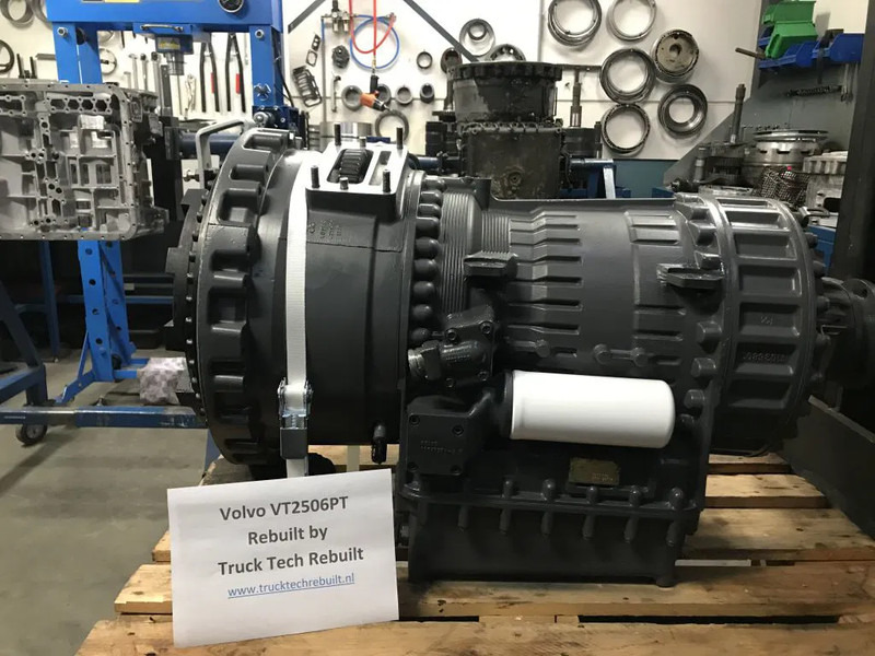 Volvo VT2506PT With or Without retarder / With or without second steering pump - Menjač: slika 3 Volvo VT2506PT With or Without retarder / With or without second steering pump - Menjač: slika 3