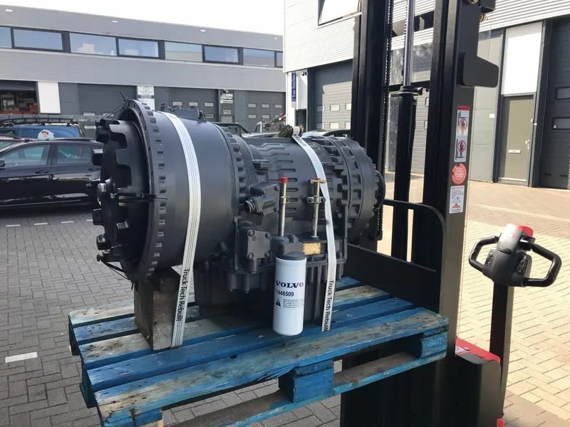 Volvo Versnellingsbak PT2116 22416 - Menjač za Zglobni kiper: slika 2 Volvo Versnellingsbak PT2116 22416 - Menjač za Zglobni kiper: slika 2