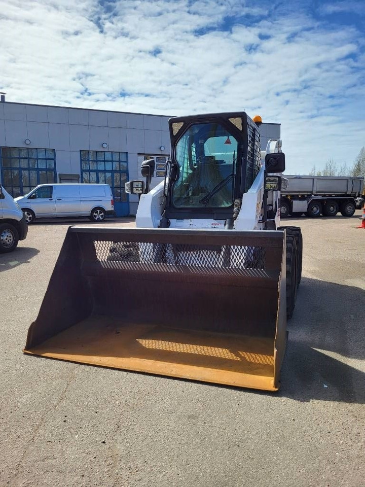 Bobcat A 300 - Mini utovarivač: slika 5 Bobcat A 300 - Mini utovarivač: slika 5
