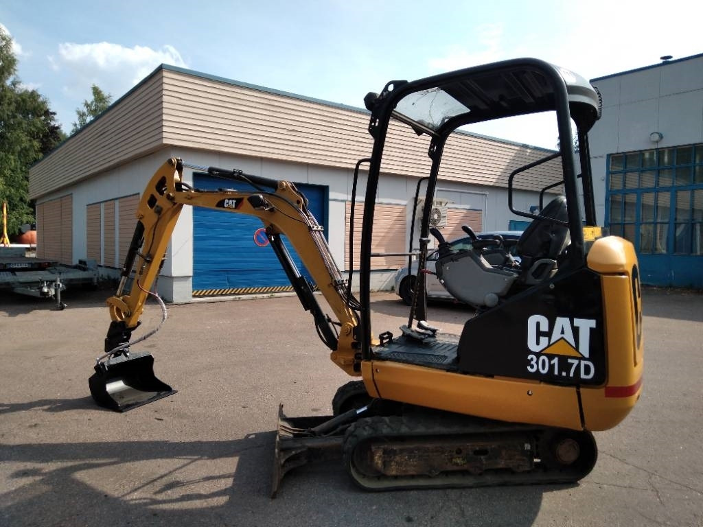 CAT 301.7 D - Mini bager: slika 1 CAT 301.7 D - Mini bager: slika 1