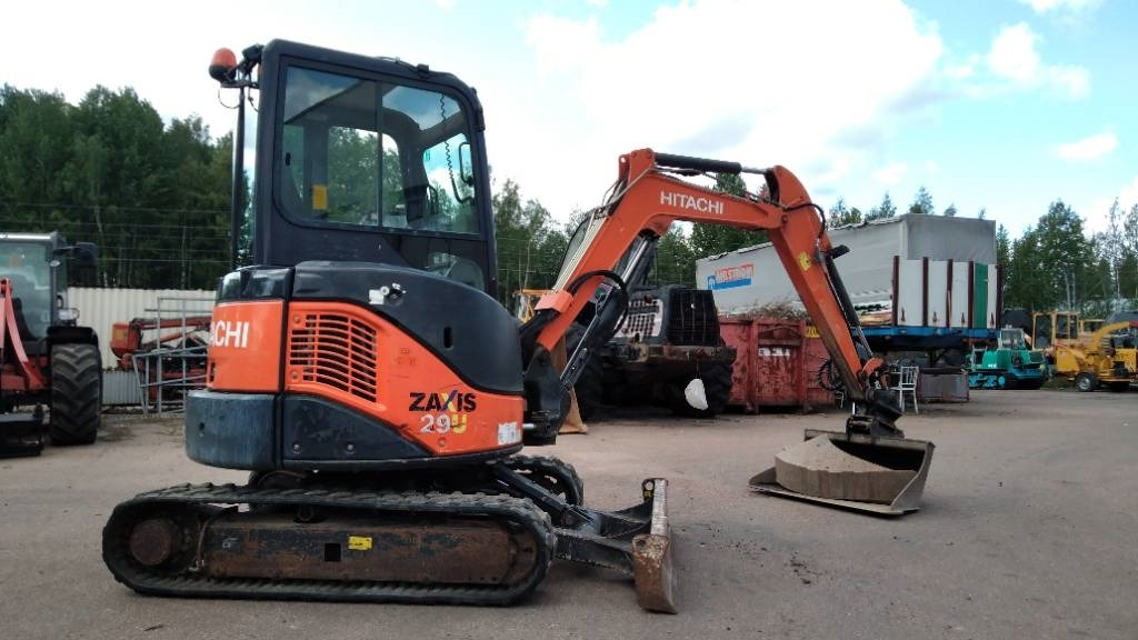 Hitachi ZX 29 U-3 CLR - Mini bager: slika 3 Hitachi ZX 29 U-3 CLR - Mini bager: slika 3