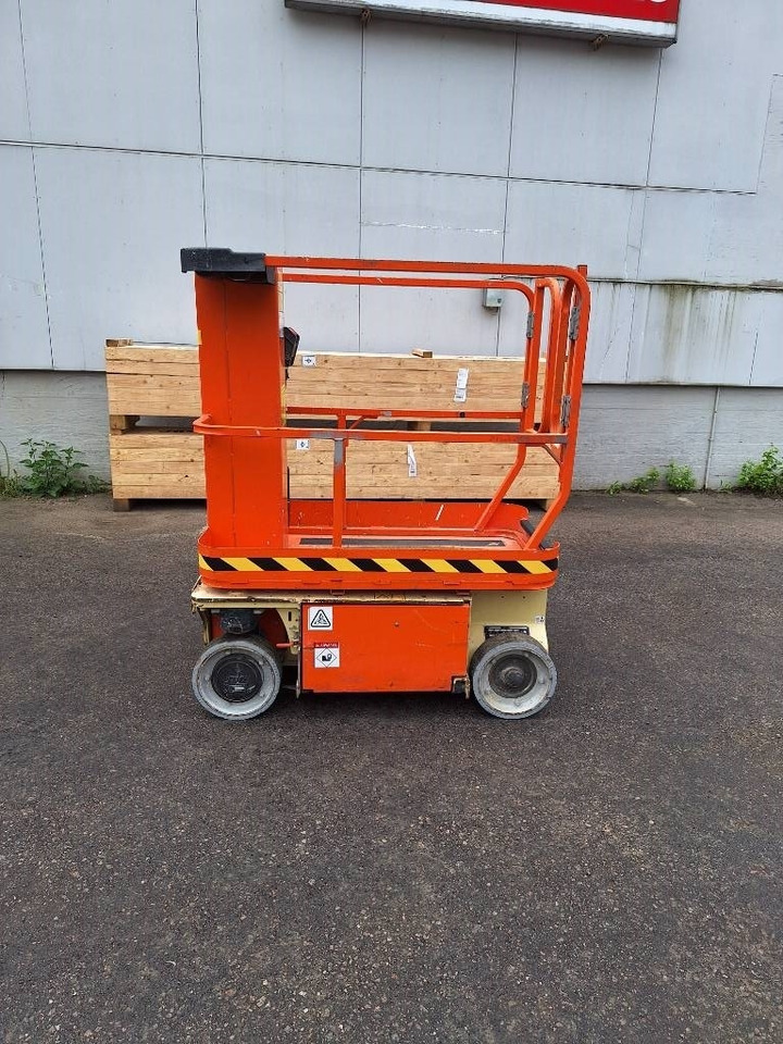 JLG 1230 ES - Lift u obliku makaza: slika 1 JLG 1230 ES - Lift u obliku makaza: slika 1