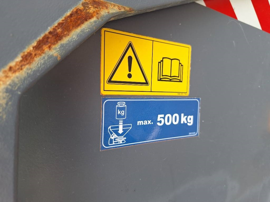 Rauch UKS 120 - Rasipač peska/ Soli za Korisno/ Posebno vozilo: slika 4 Rauch UKS 120 - Rasipač peska/ Soli za Korisno/ Posebno vozilo: slika 4