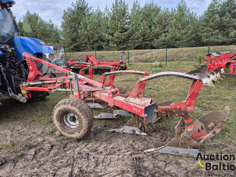 Akpil KMJR4+1SO - Plug: slika 3 Akpil KMJR4+1SO - Plug: slika 3