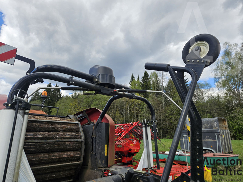 Case IH RB545Silage - Balirka za okrugle bale: slika 4 Case IH RB545Silage - Balirka za okrugle bale: slika 4