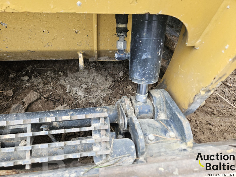 Mini utovarivač Caterpillar 236 D: slika 17 Mini utovarivač Caterpillar 236 D: slika 17