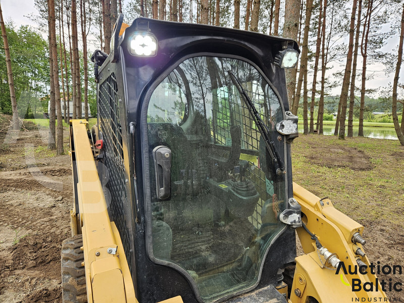 Mini utovarivač Caterpillar 236 D: slika 11 Mini utovarivač Caterpillar 236 D: slika 11