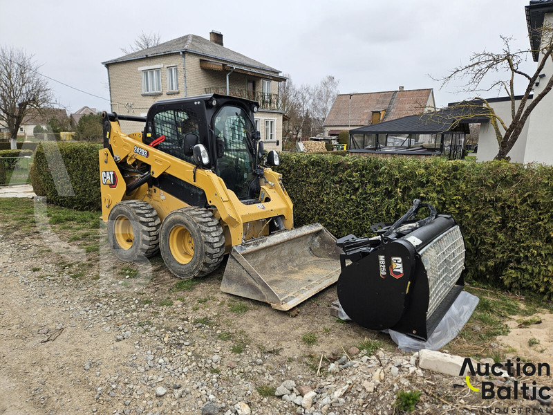 Caterpillar 242 D 3 - Mini utovarivač: slika 2 Caterpillar 242 D 3 - Mini utovarivač: slika 2