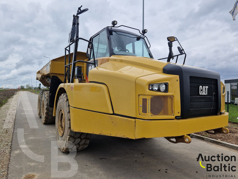 Caterpillar 735C - Zglobni kiper: slika 5 Caterpillar 735C - Zglobni kiper: slika 5