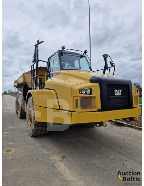 Caterpillar 735C - Zglobni kiper: slika 4 Caterpillar 735C - Zglobni kiper: slika 4