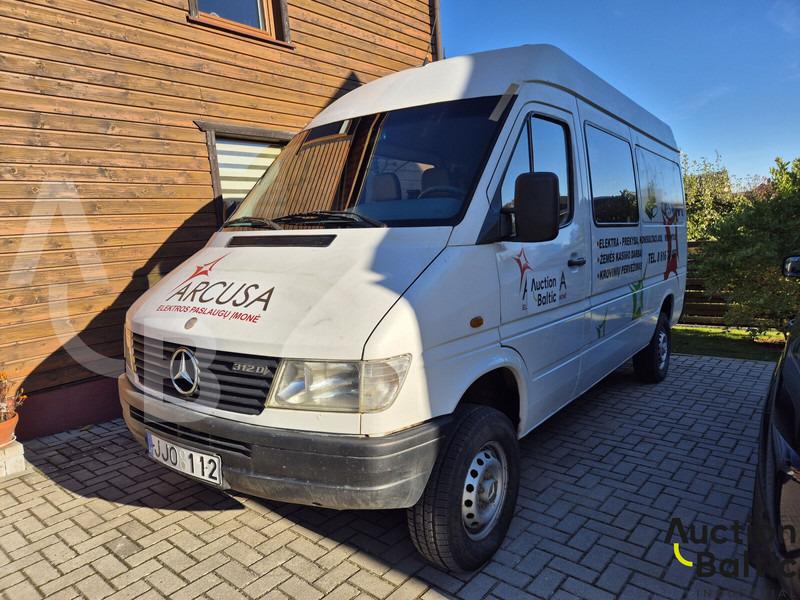Mercedes-Benz 300-serie 312 D - Dostavno vozilo: slika 1 Mercedes-Benz 300-serie 312 D - Dostavno vozilo: slika 1