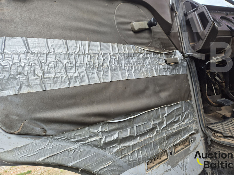 Kamion cisterna Iveco 260-34: slika 16 Kamion cisterna Iveco 260-34: slika 16