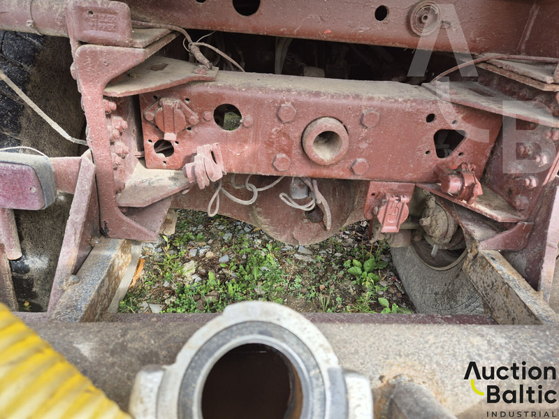 Kamion cisterna Iveco 260-34: slika 15 Kamion cisterna Iveco 260-34: slika 15