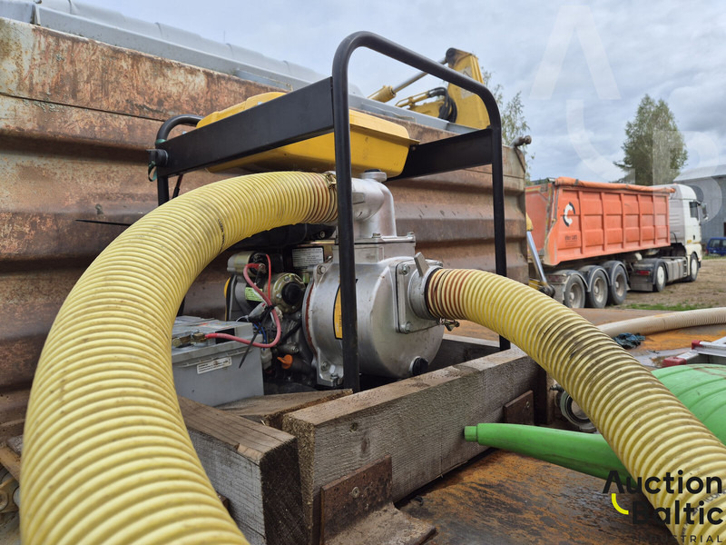 Kamion cisterna Iveco 260-34: slika 12 Kamion cisterna Iveco 260-34: slika 12