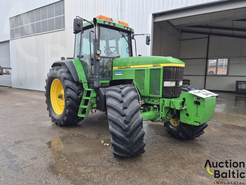 John Deere 7710 - Traktor: slika 1 John Deere 7710 - Traktor: slika 1
