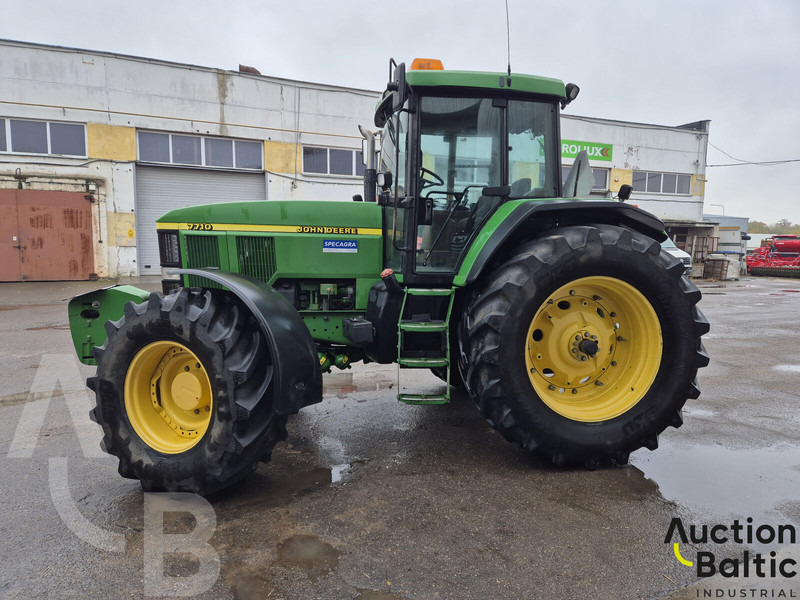 John Deere 7710 - Traktor: slika 3 John Deere 7710 - Traktor: slika 3