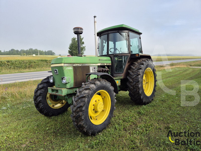 John Deere MFWD - Traktor: slika 1 John Deere MFWD - Traktor: slika 1