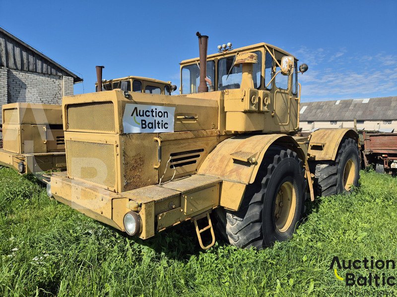 KIROVETS K 700 A - Traktor: slika 2 KIROVETS K 700 A - Traktor: slika 2