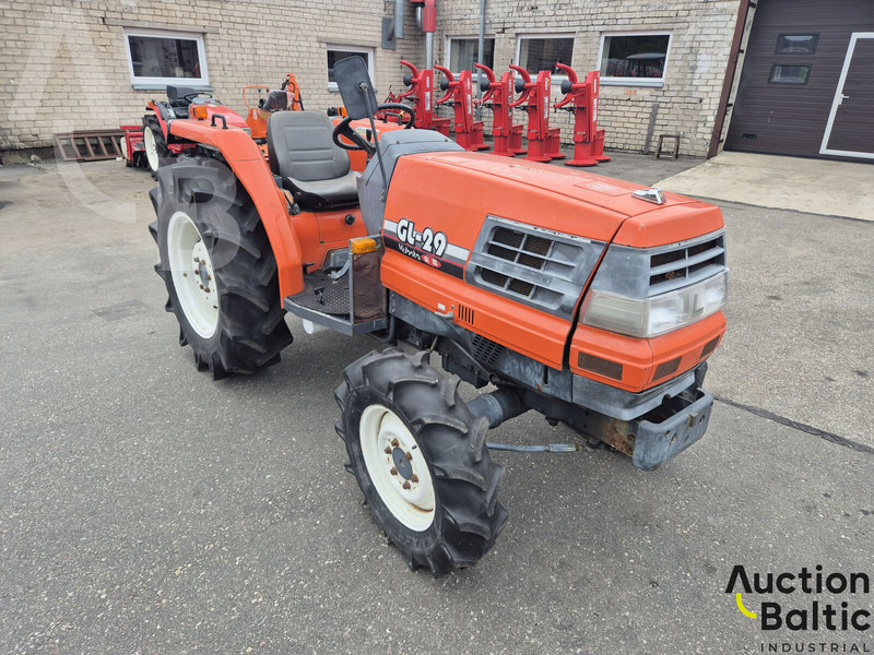 Kubota GL 29 - Traktor: slika 1 Kubota GL 29 - Traktor: slika 1