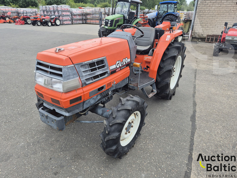 Kubota GL 29 - Traktor: slika 2 Kubota GL 29 - Traktor: slika 2