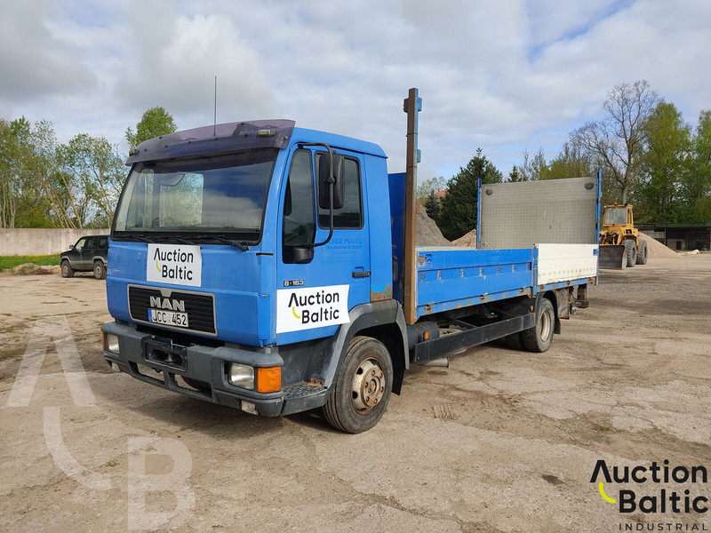 MAN L2000 - Kamion sa tovarnim sandukom: slika 1 MAN L2000 - Kamion sa tovarnim sandukom: slika 1
