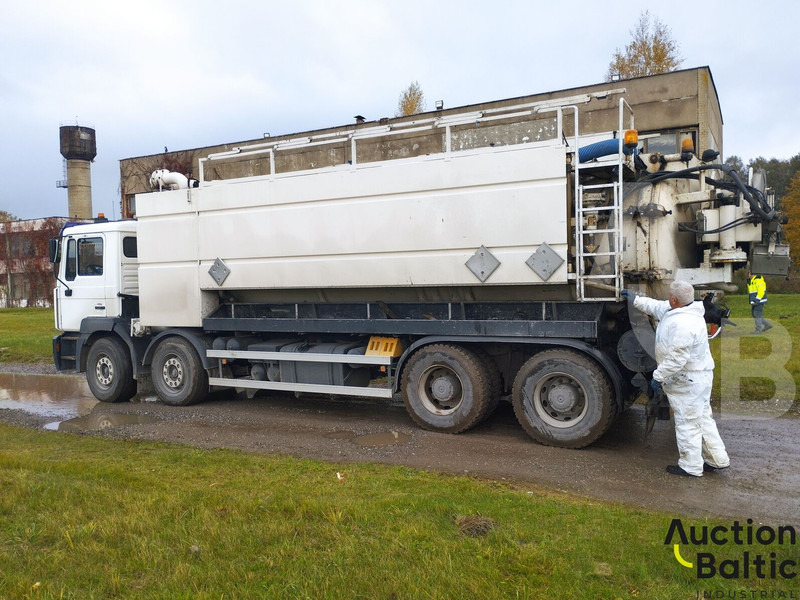 MAN T 46 - Vakuumska cisterna: slika 3 MAN T 46 - Vakuumska cisterna: slika 3