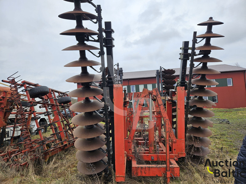 Massey Ferguson Ferguson - Tanjirača: slika 3 Massey Ferguson Ferguson - Tanjirača: slika 3