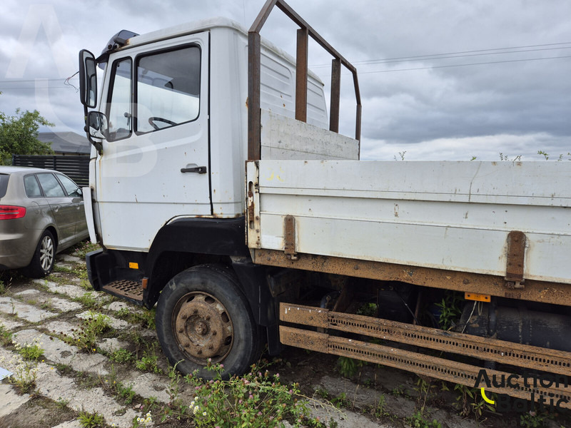 Mercedes-Benz 1117 - Kamion sa tovarnim sandukom: slika 5 Mercedes-Benz 1117 - Kamion sa tovarnim sandukom: slika 5