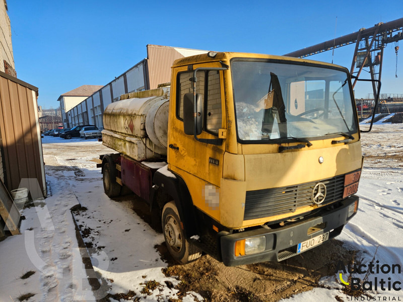 Mercedes-Benz 814 - Kamion cisterna: slika 1 Mercedes-Benz 814 - Kamion cisterna: slika 1