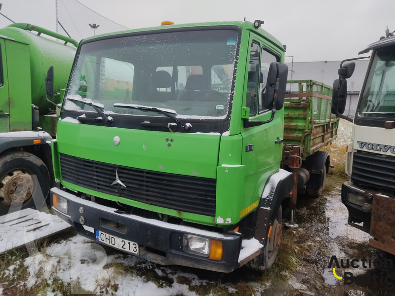 Mercedes-Benz 814 - Istovarivač, Kamion sa dizalicom: slika 2 Mercedes-Benz 814 - Istovarivač, Kamion sa dizalicom: slika 2