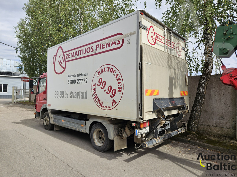 Mercedes-Benz 815 - Hladnjača: slika 3 Mercedes-Benz 815 - Hladnjača: slika 3