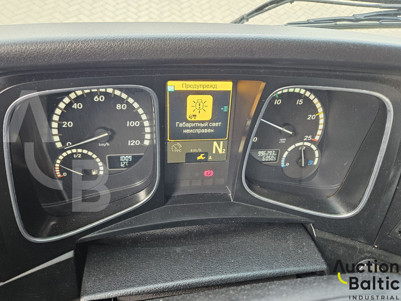 Mercedes-Benz Actros 1843 - Kamion sa golom šasijom i zatvorenom kabinom: slika 5 Mercedes-Benz Actros 1843 - Kamion sa golom šasijom i zatvorenom kabinom: slika 5