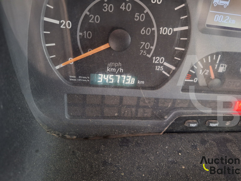 Mercedes-Benz Axor 2628 - Stacionarna pumpa za beton: slika 5 Mercedes-Benz Axor 2628 - Stacionarna pumpa za beton: slika 5