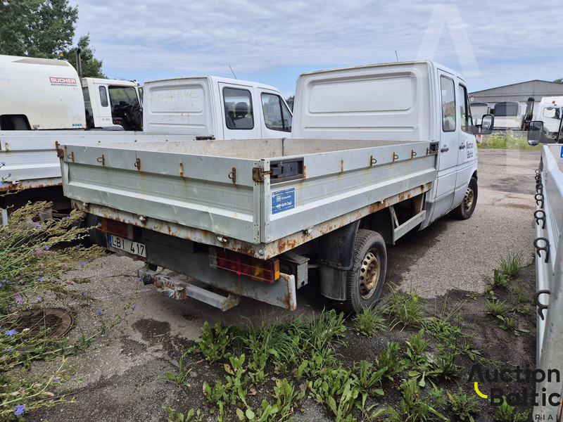 Mercedes-Benz Sprinter 208 CDI - Dostavno vozilo sa otvorenom sandukom, Dostavno vozilo sa duplom kabinom: slika 4 Mercedes-Benz Sprinter 208 CDI - Dostavno vozilo sa otvorenom sandukom, Dostavno vozilo sa duplom kabinom: slika 4