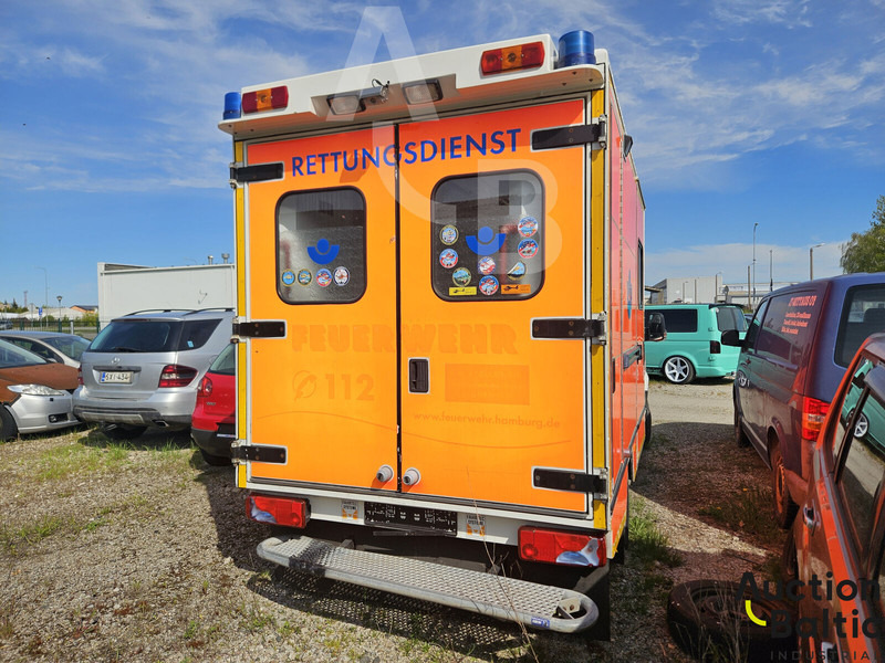 Mercedes-Benz Sprinter - Vozilo hitne pomoći: slika 3 Mercedes-Benz Sprinter - Vozilo hitne pomoći: slika 3