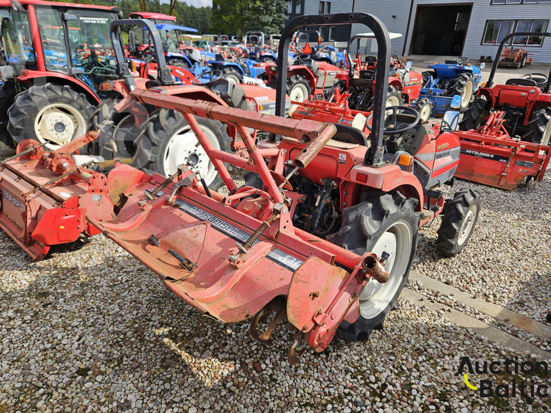 Mitsubishi MT200 - Traktor: slika 3 Mitsubishi MT200 - Traktor: slika 3
