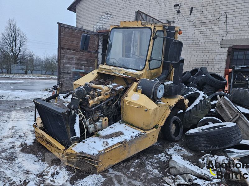 Moxy - Zglobni kiper: slika 1 Moxy - Zglobni kiper: slika 1