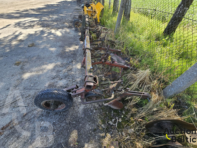 Onbekend Furrow - Oprema za obradu zemljišta: slika 3 Onbekend Furrow - Oprema za obradu zemljišta: slika 3