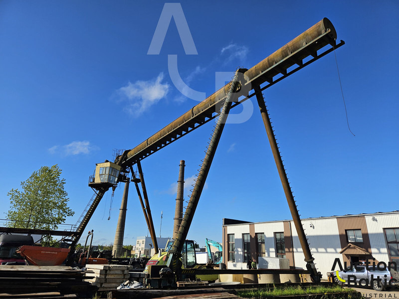 Overhead crane - Kran: slika 1 Overhead crane - Kran: slika 1