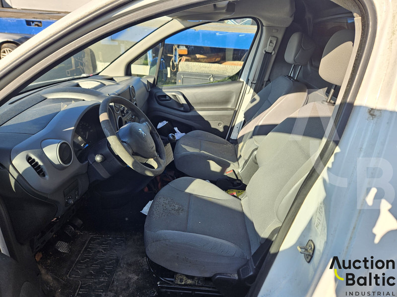 Peugeot Partner - Mali kombi: slika 5 Peugeot Partner - Mali kombi: slika 5